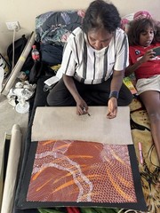 Freda Price Pitjara, Authentic Aboriginal art .Daughter of Anna Price Petyarre.