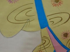 VINTAGE ASIAN JAPANESE GEISHA PAINTING OLD ON SILK YELLOW KIMONO SIGNED UMBRELLA