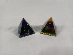 Original Handmade 2 Cute Resin 3D Art Triangles New Mini Bundle