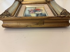 Vintage Painting Vase of Flowers in a Gold Toned Wood Frame