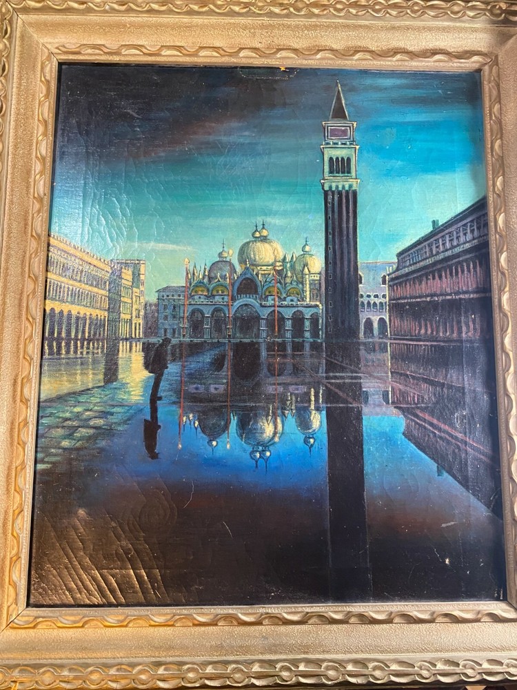Large „European City Scene With Figure“ Oil On Canvas Painting – Framed