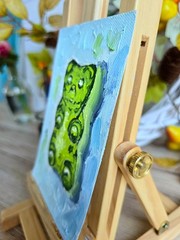 Gummy Bear Green Oil Painting 10×15 cm Pastose Technique Painting on Canvas Fabric