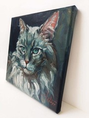 Original oil painting on canvas Portrait of a Gray Fluffy Cat 20×20 cm Signed
