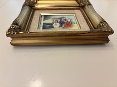 Vintage Painting Vase of Flowers in a Gold Toned Wood Frame
