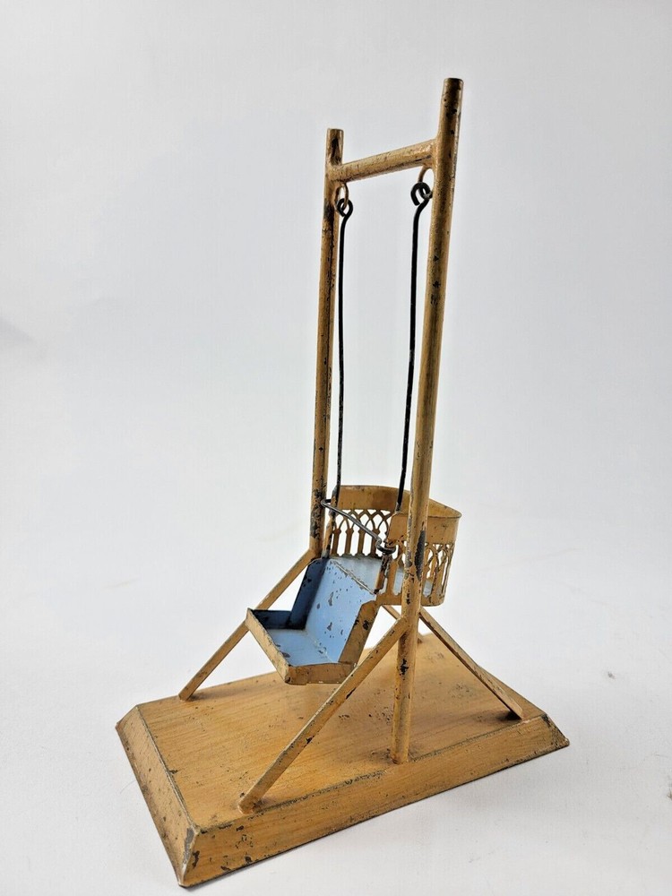 Märklin swing around 1900 13 x 7 x 20 cm hand painted ancient