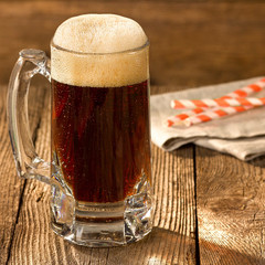 A&W Zero Sugar Root Beer Soda Pop, 2 L, Bottle