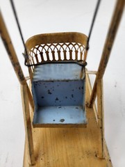 Märklin swing around 1900 13 x 7 x 20 cm hand painted ancient