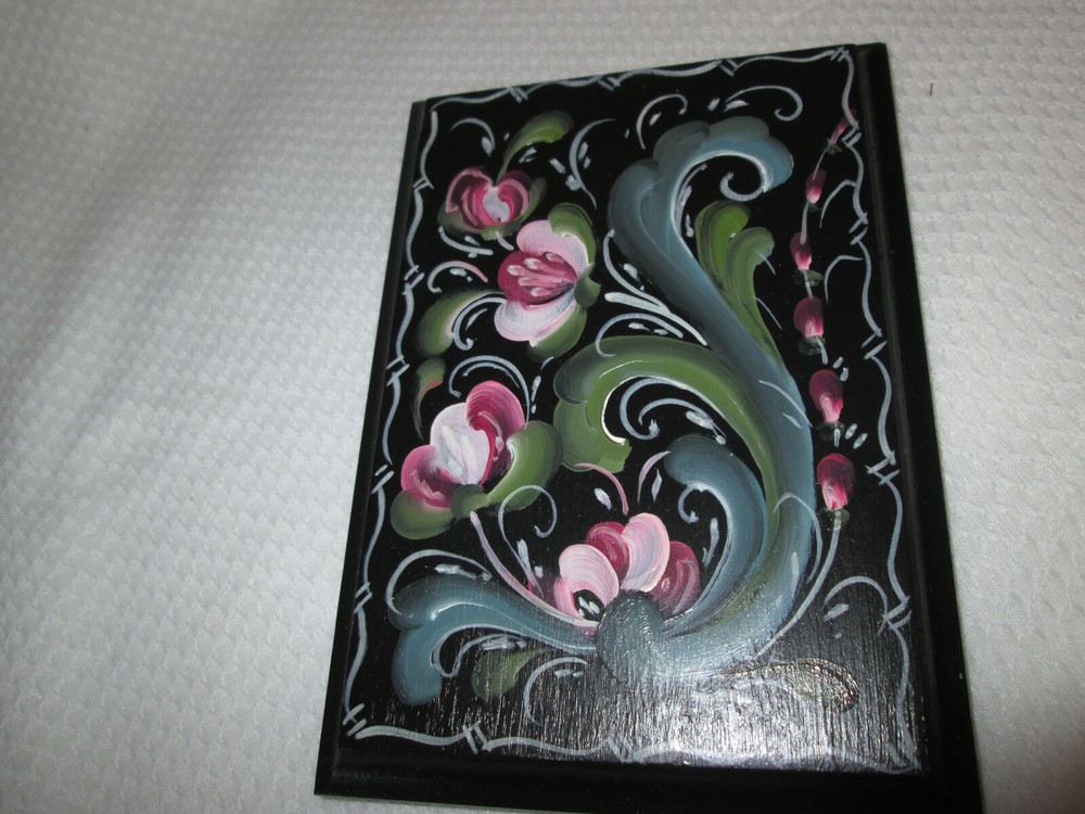 Rosemaled Wood Black 5 x 7″ Plaque Norwegian Painting Rosemaling