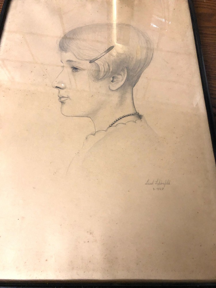 Beautiful Charcoal Technique by Liesel Schönfeld 4.1928 Portrait