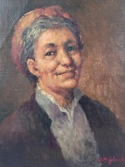 Antique/Vintage Smiling Old lady Portrait Oil Painting Signed by Artist