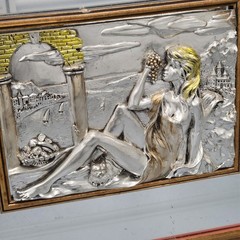 VTG Creazioni Artistiche Young Woman Eating Grapes 3D Framed Mirror 23.5 x 28.5″
