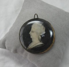 Portrait Miniature Georgian 18th Century 1 3/4″ Fine Hand Painted Details Rare