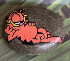 Garfield Hand Painted Funny cat Rock Painting Art Gift birthday holiday stone